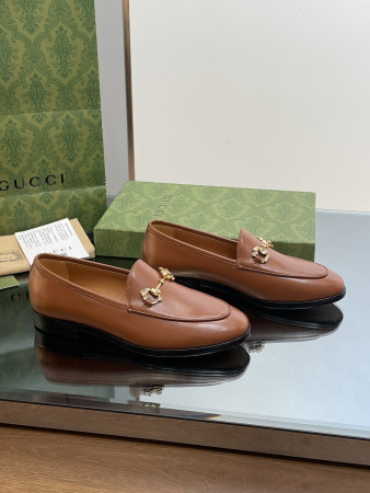 ua G*u*i horsebit loafer