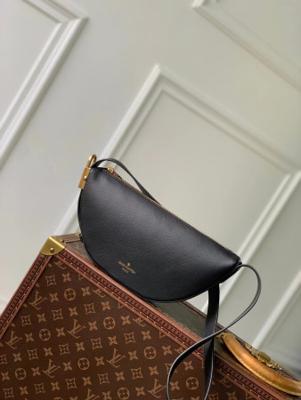 LV Low Key Bumbag M11429 28x13x5.5CM