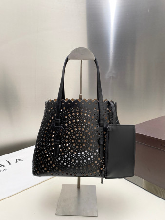ALAÏA Mina 25 bag 25x20x12cm