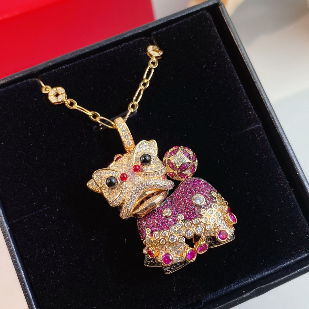 Qeelin Dancing Lion Pendant Necklace