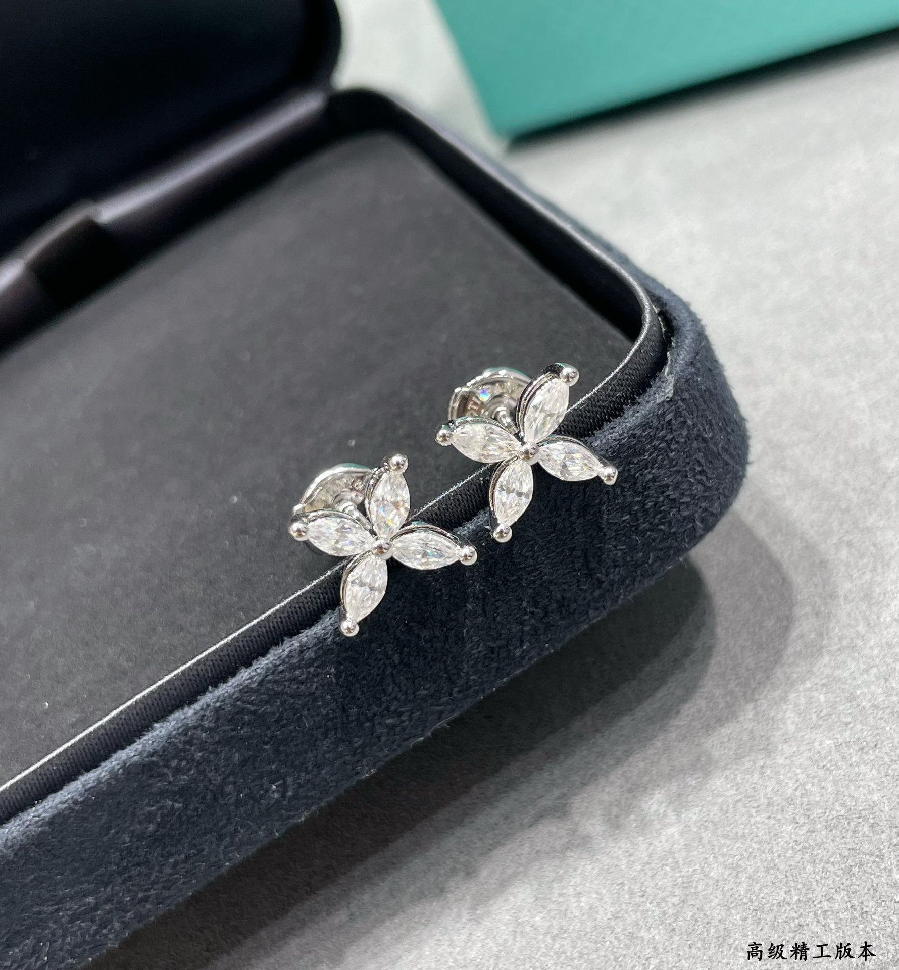 T*f*ny & co. marquise stud earrings ag925