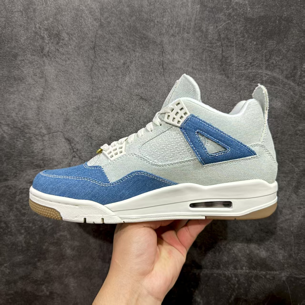 UA Jordan 4 Retro TEX Denim Worn Blue