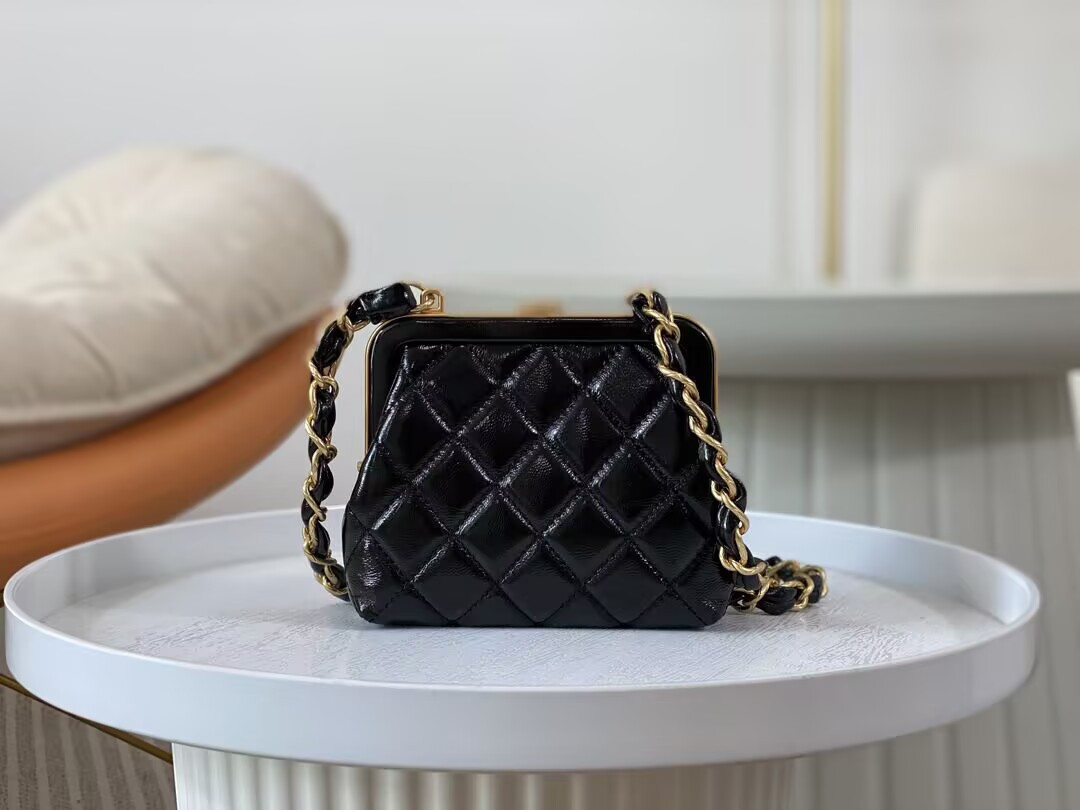 Ch*el clutch with chain 12 × 13 × 4 cm