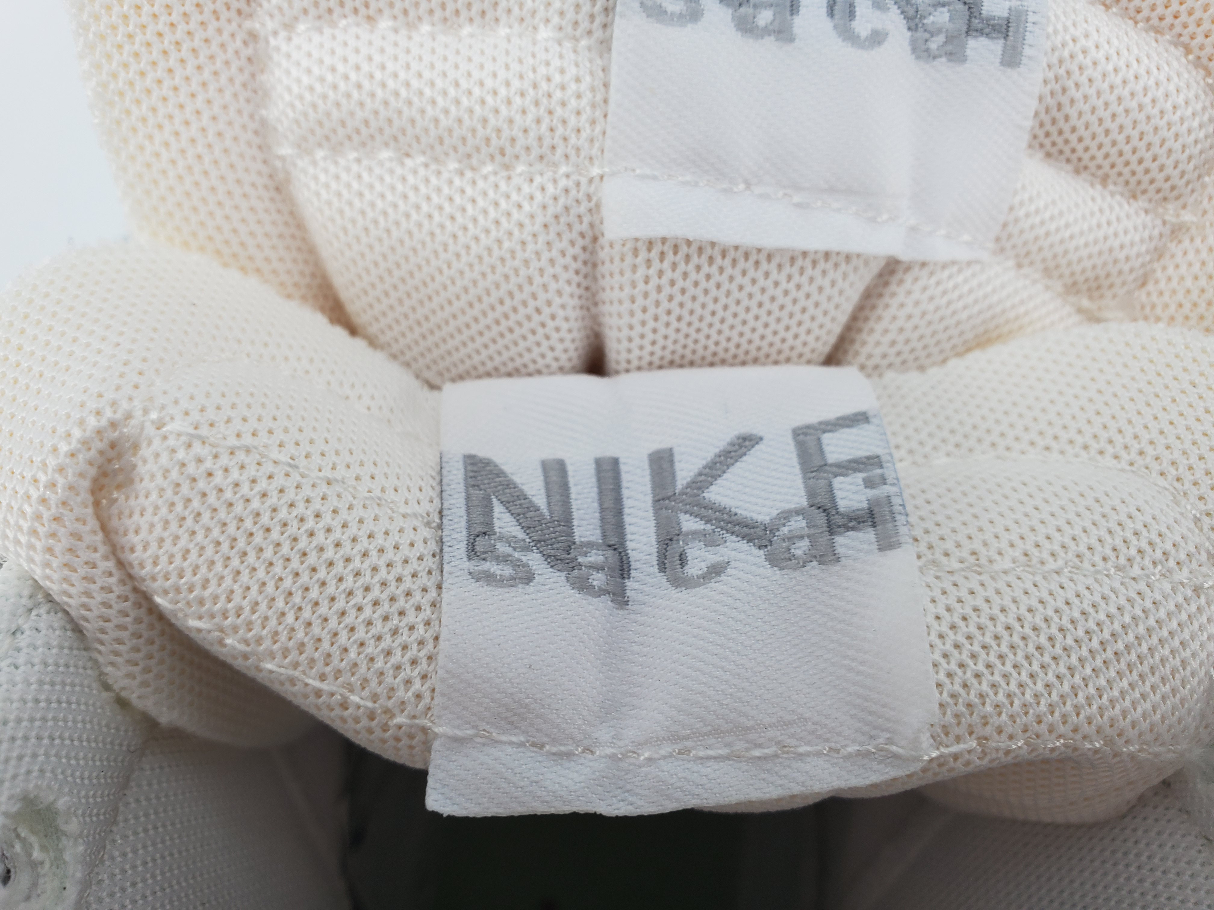 Nike Blazer High Sacai White Grey