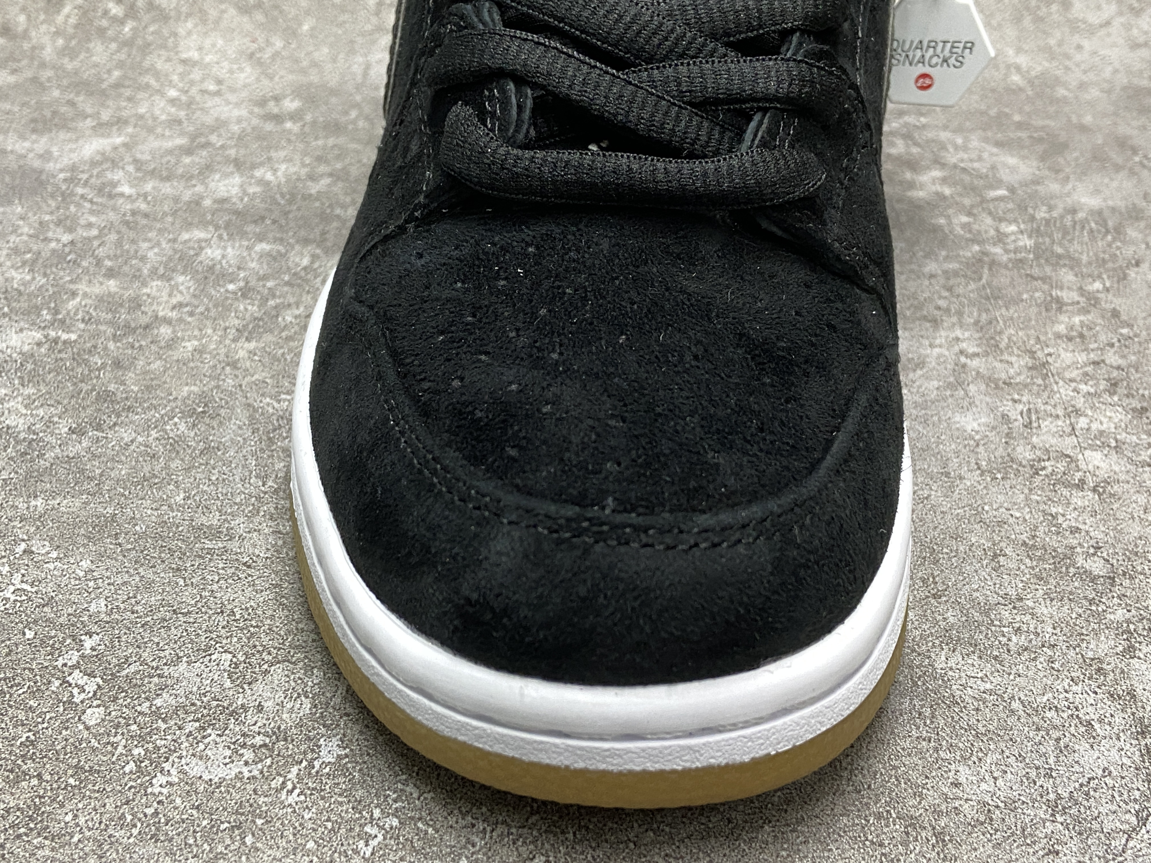 Nike SB Dunk Low Quartersnacks