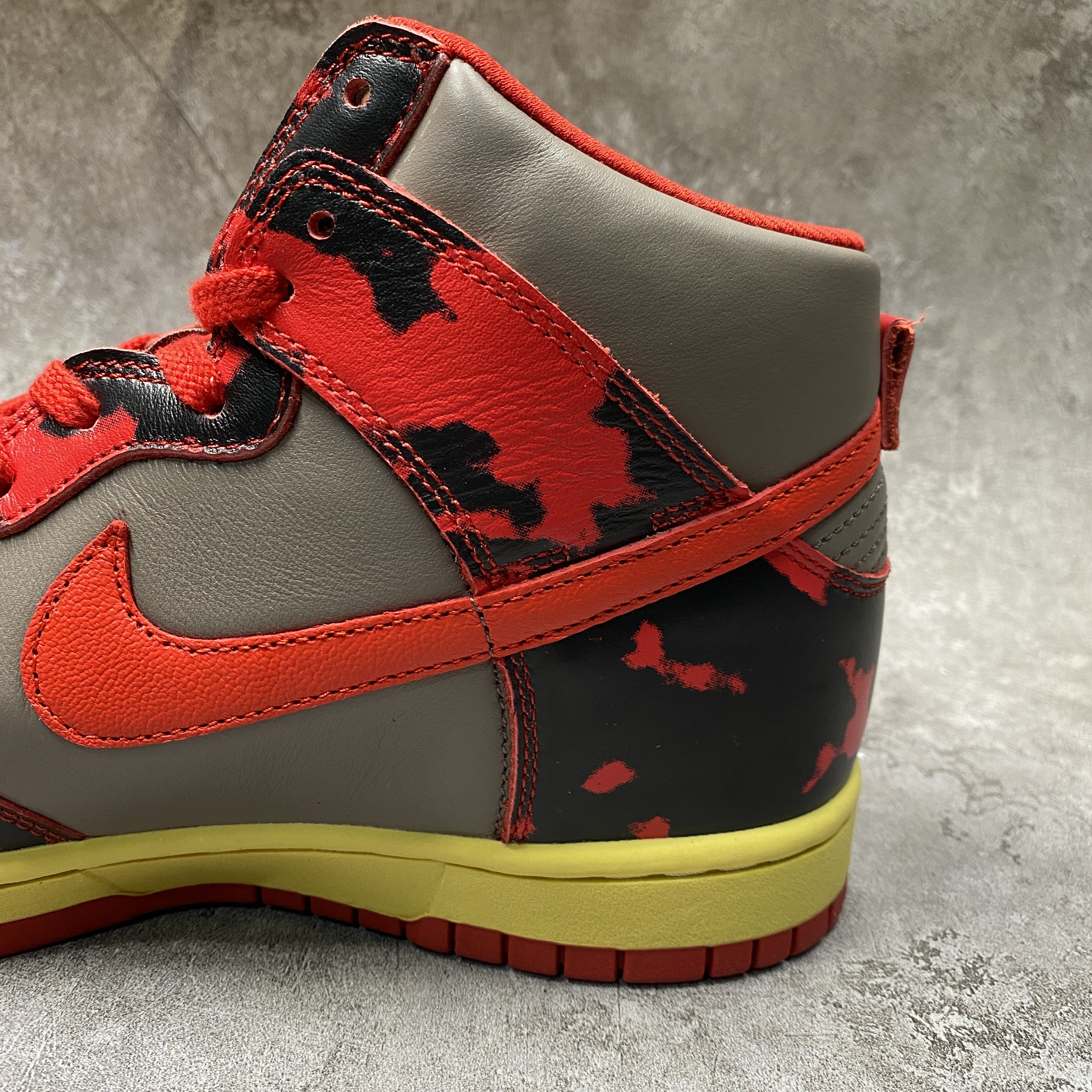 Nike Dunk High 1985 Red Acid Wash