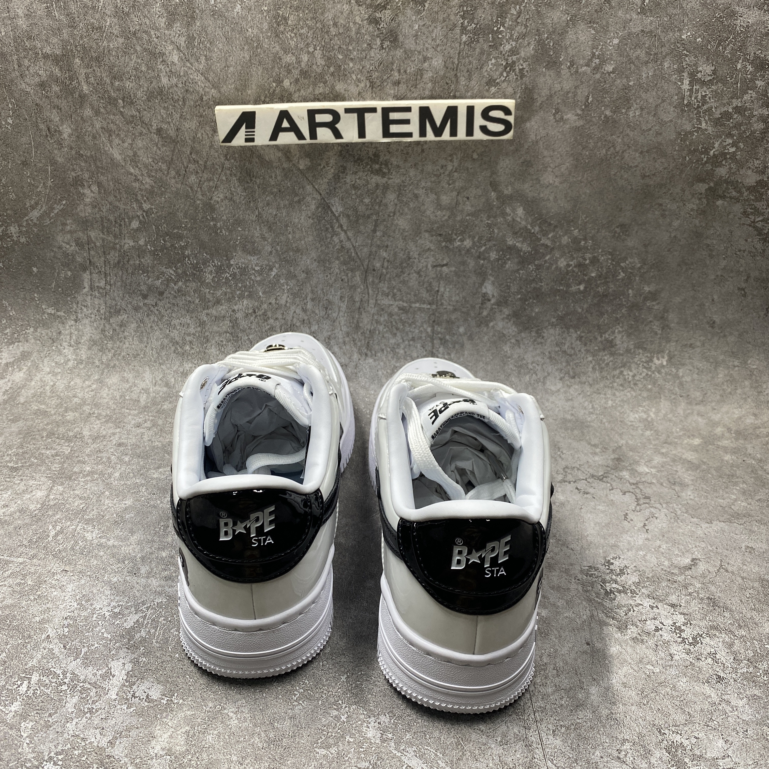BP Sta  Low White Black