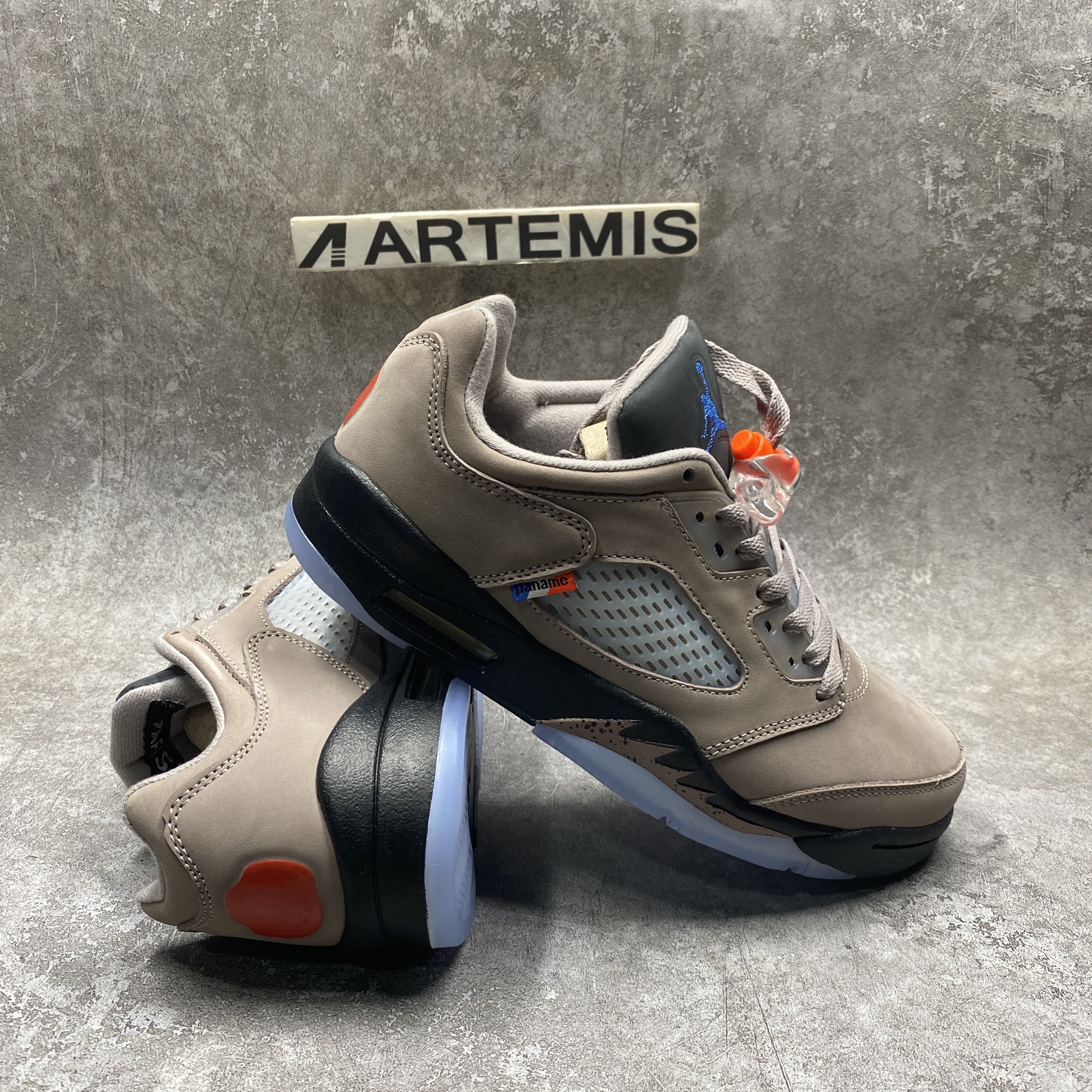 PSG x Air Jordan 5 Retro Low Pumice