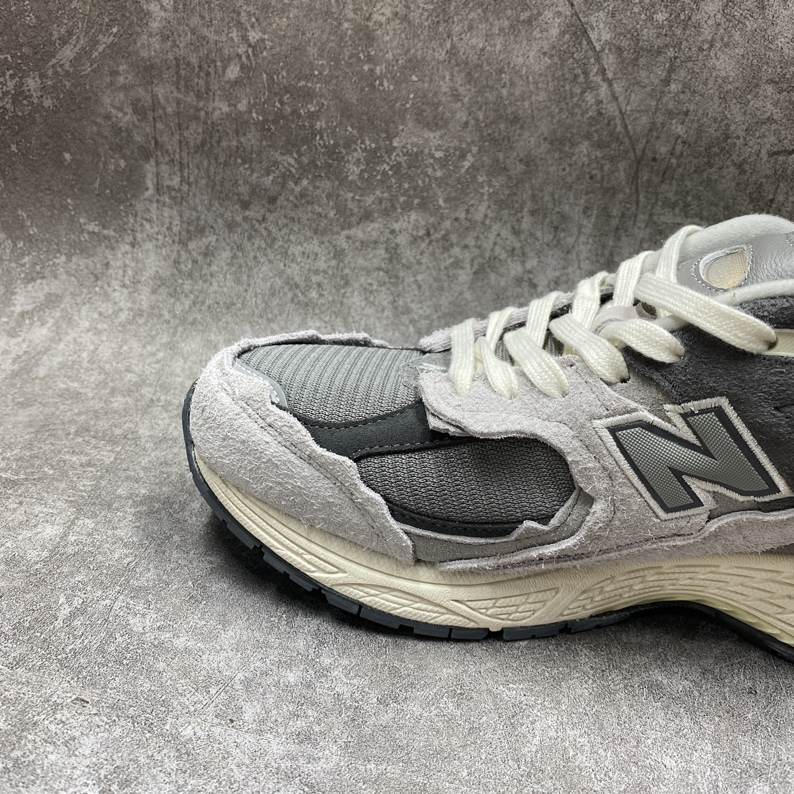 New Balance 2002R Protection Pack Rain Cloud