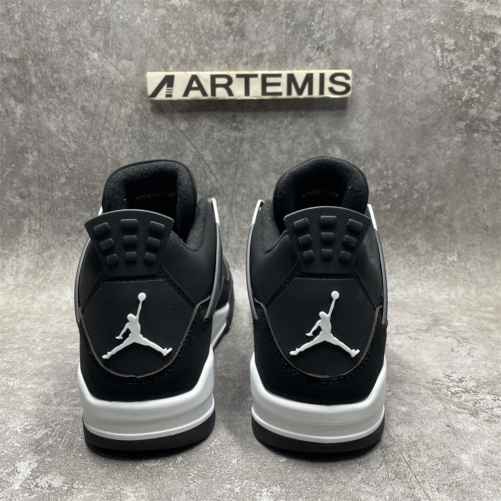 AIR JORDAN 4 RETRO BLACK