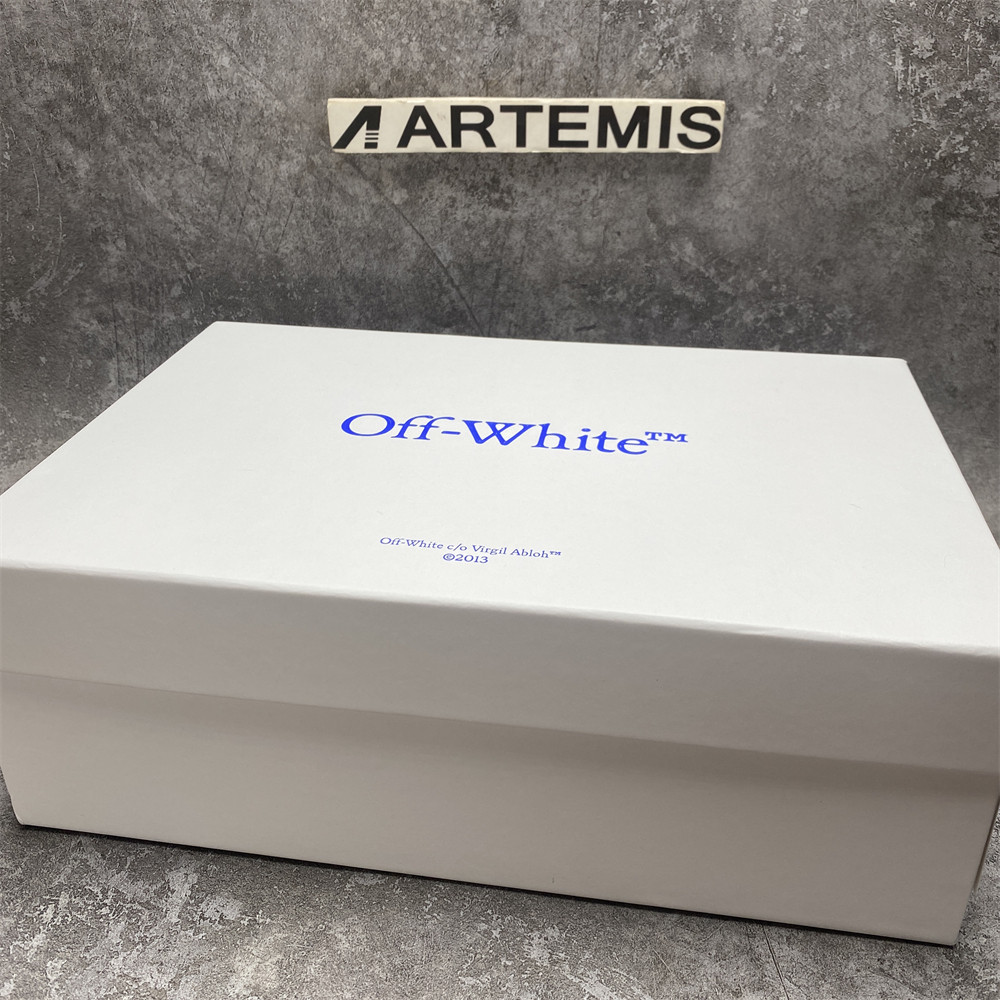 OFF-WHITE ODSY-1000 