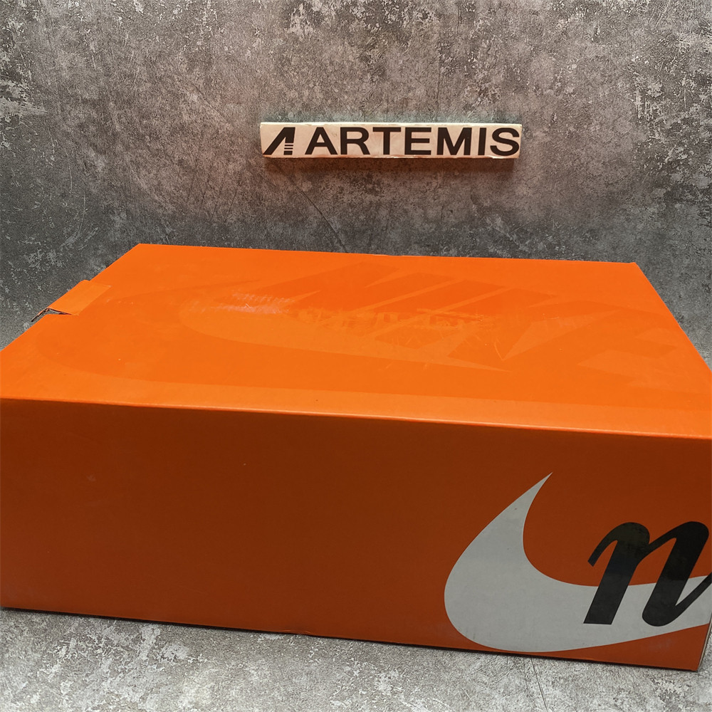 NIKE VAPORWAFFLE SACAI DARK IRIS