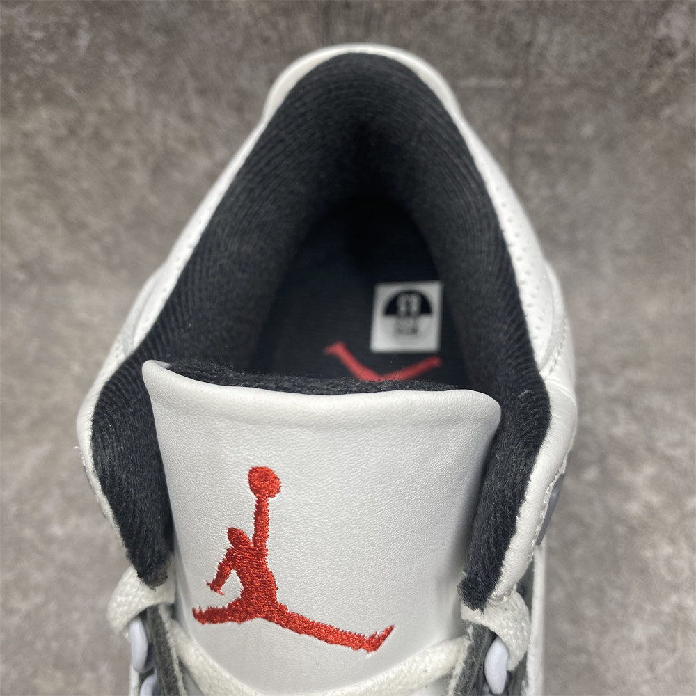 AIR JORDAN 3 RETRO