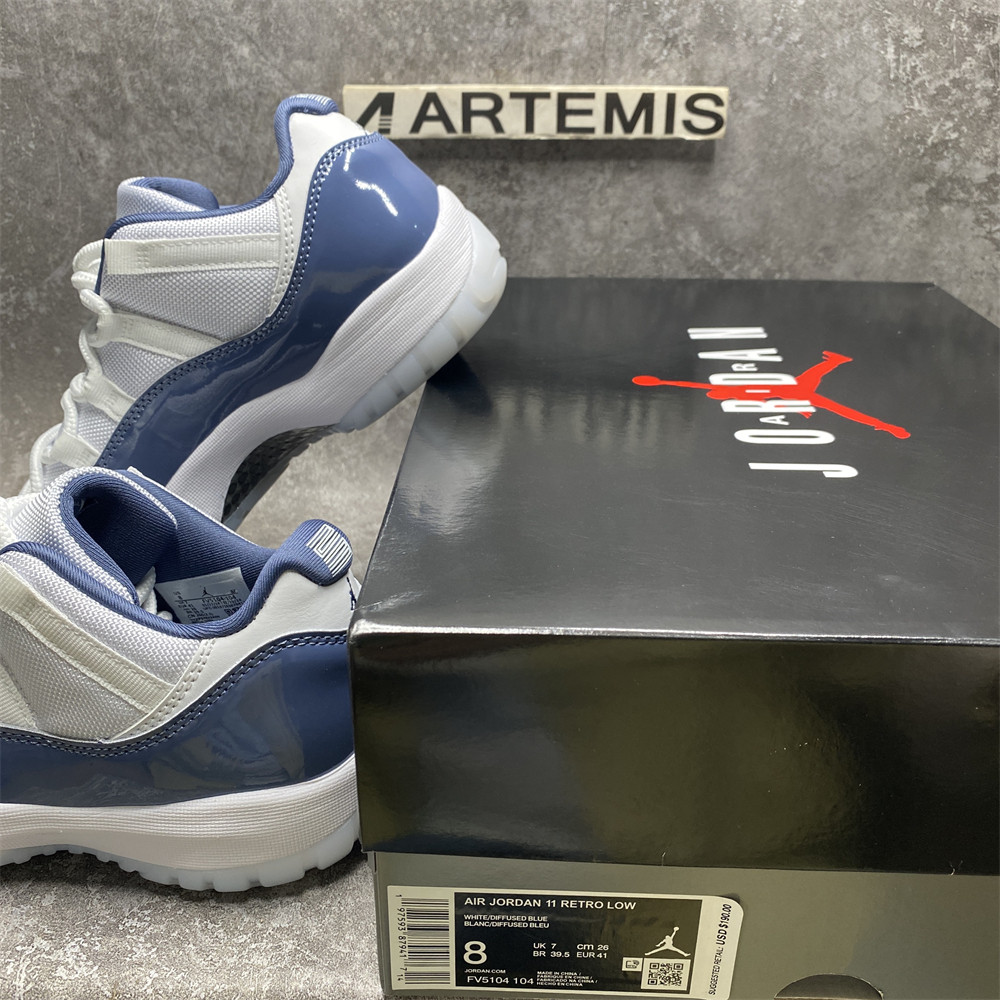 AIR JORDAN 11 RETRO LOW 
