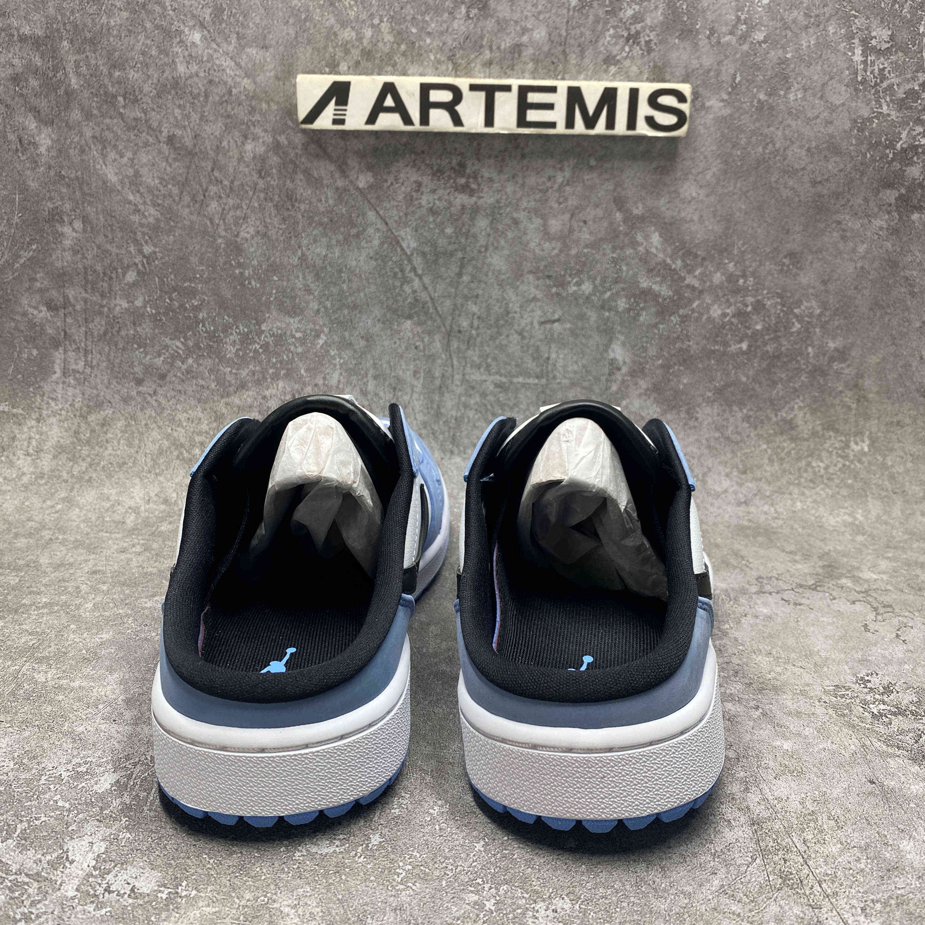 UA AIR JORDAN MULE GOLF UNIVERSITY BLUE NOW AVAILABLE