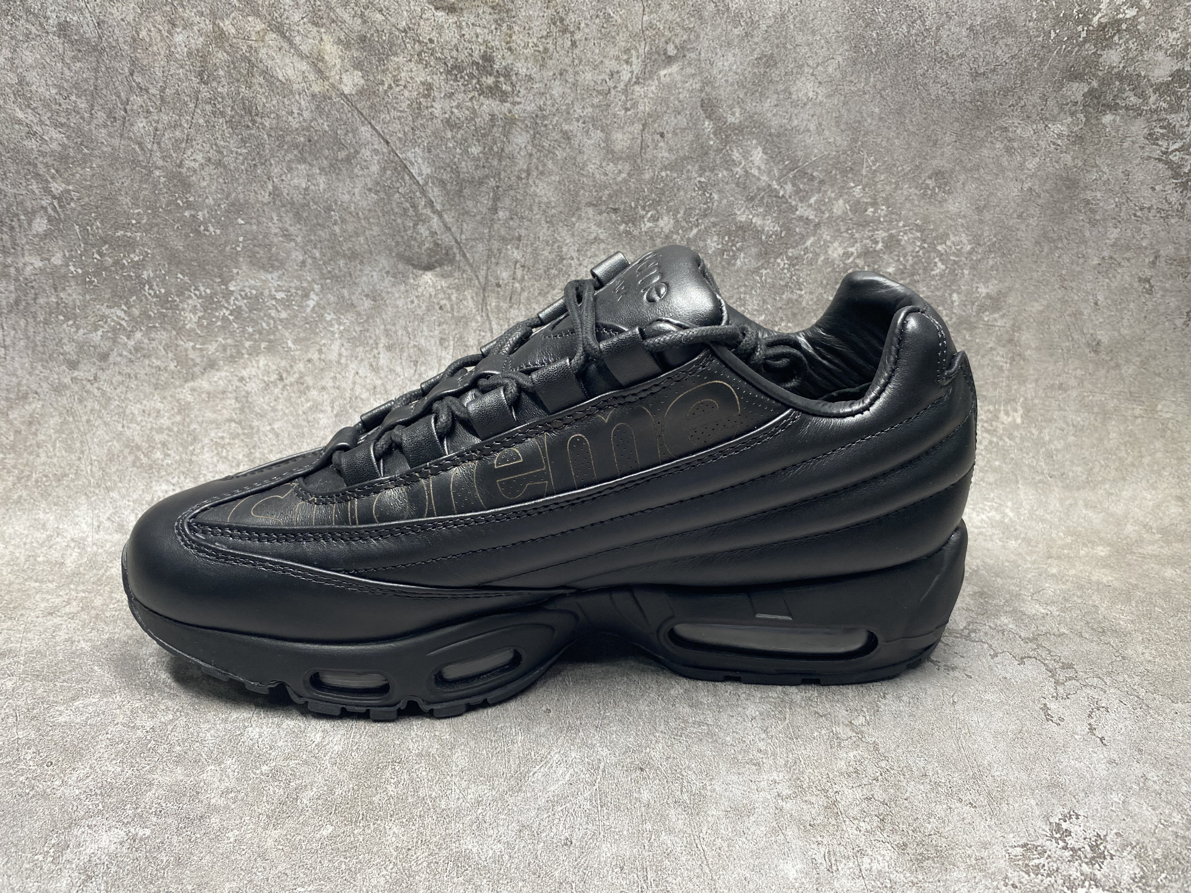 UA Nike Air Max 95