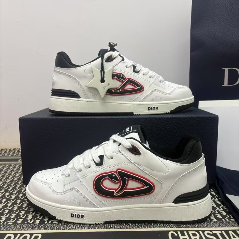 ua D*or sneakers
