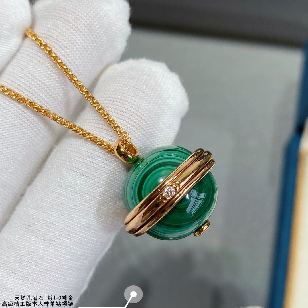 piaget single Di*m*nd natural malachite large ball necklace