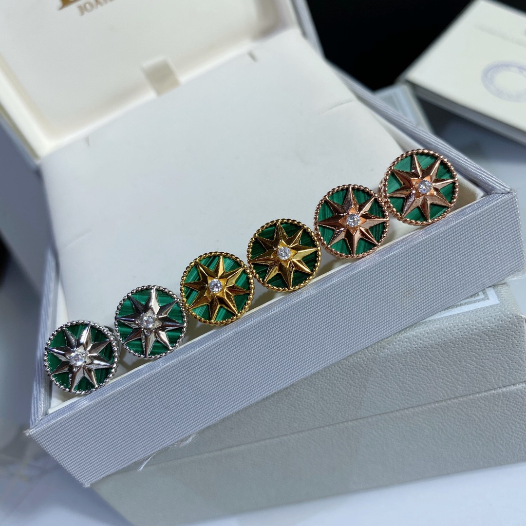 D*or compass stud earrings