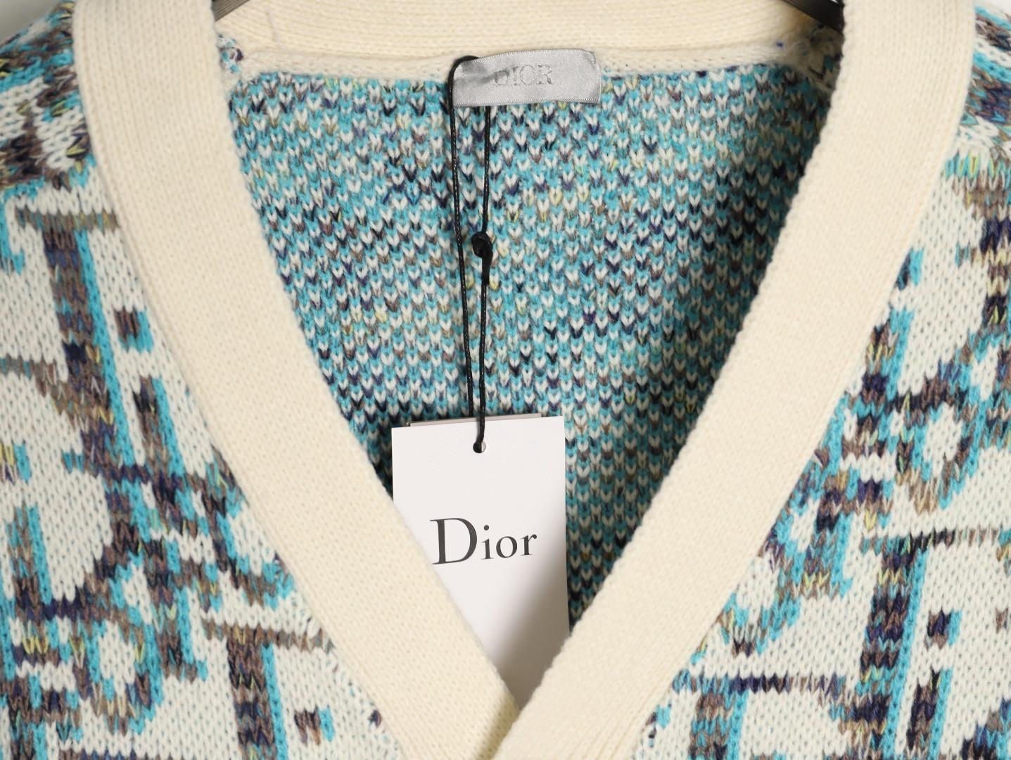 D*or 25ss cardigan sweaters