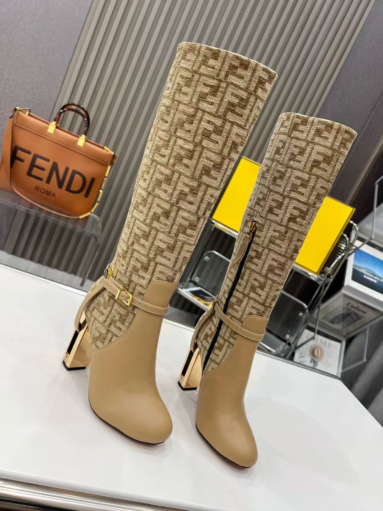ua F**di boots
