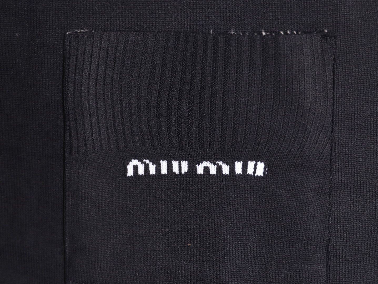 Miu Miu Knitting Cardigan