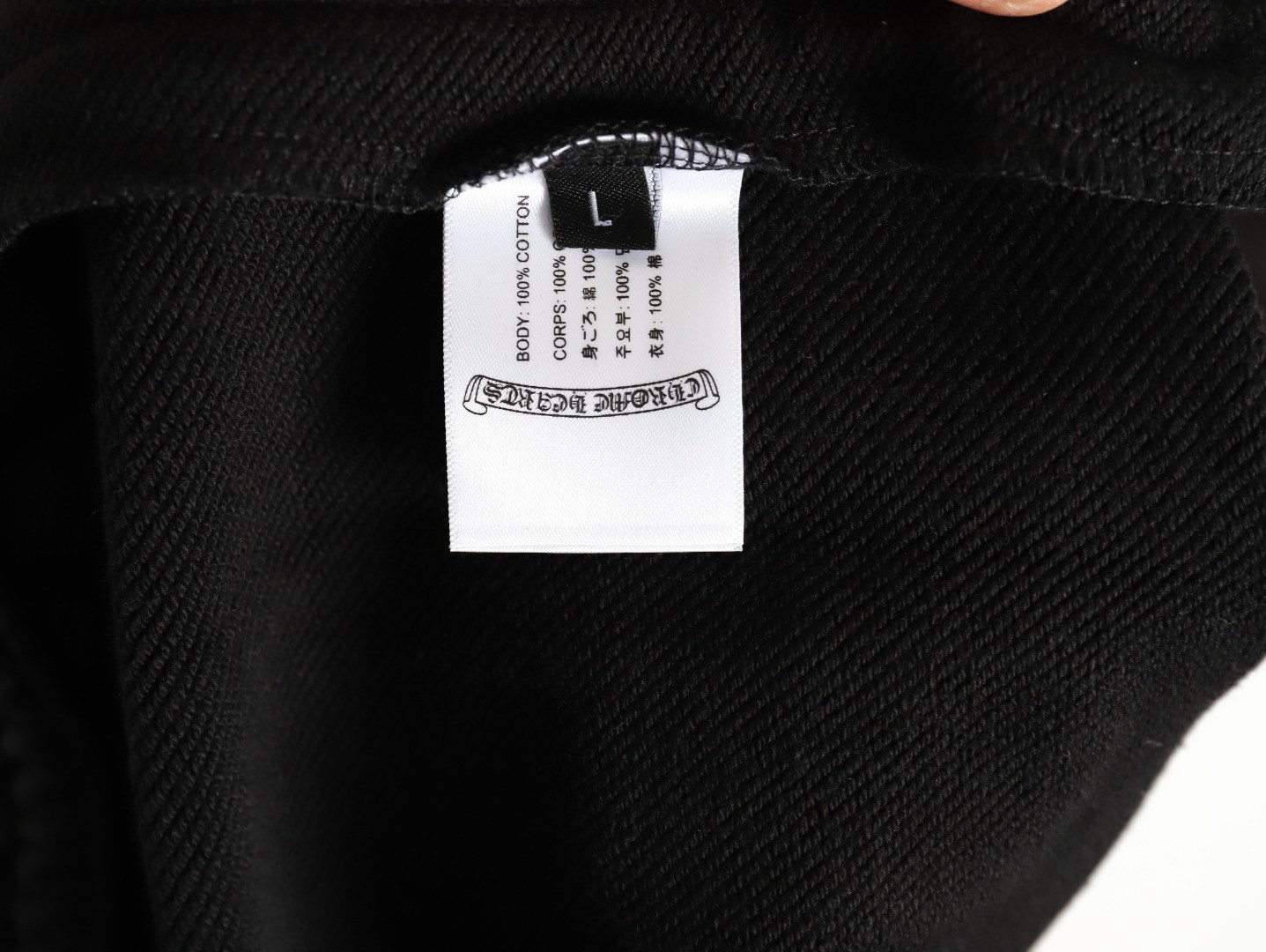 Ch**me He**ts shorts
