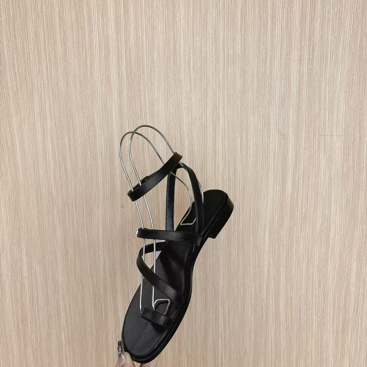 ua H**me5 harmonie sandal