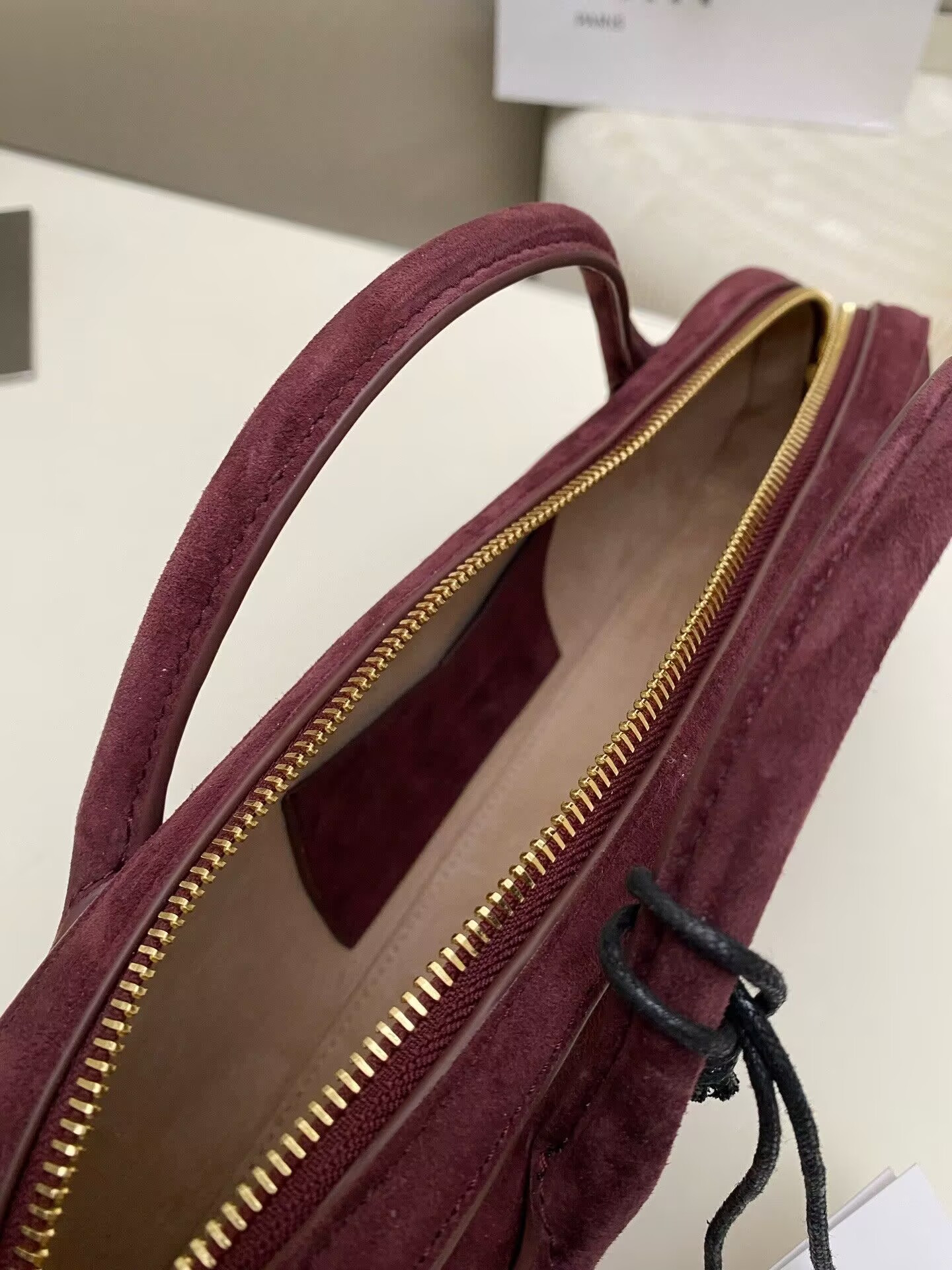 ALAÏA Le Teckel Clutch 31x17x10 cm