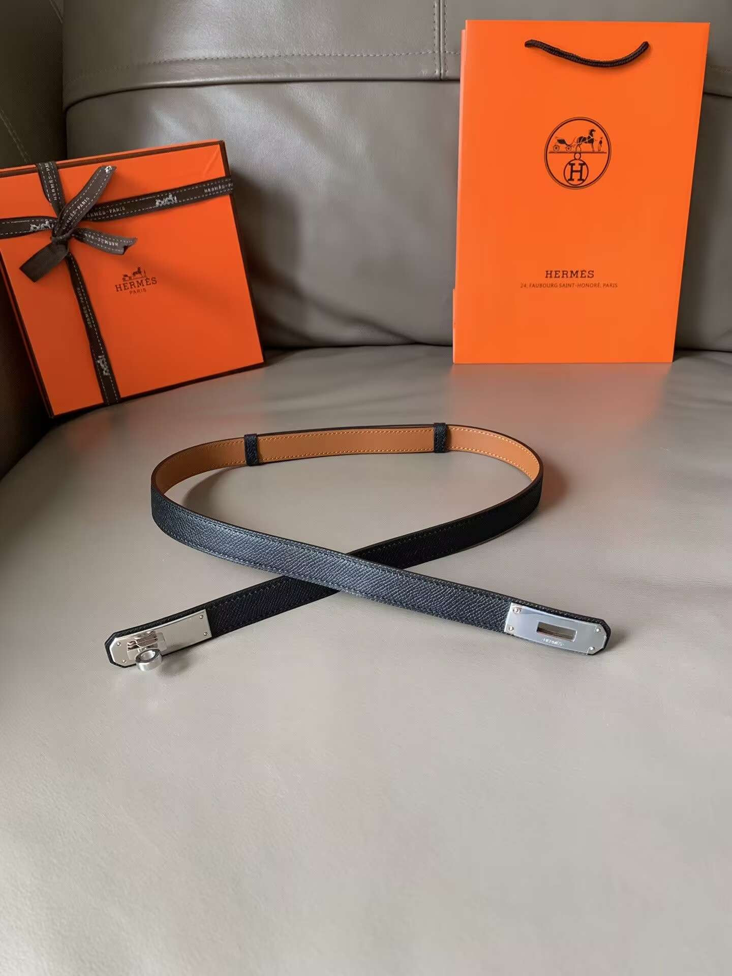 H**mes kelly belt