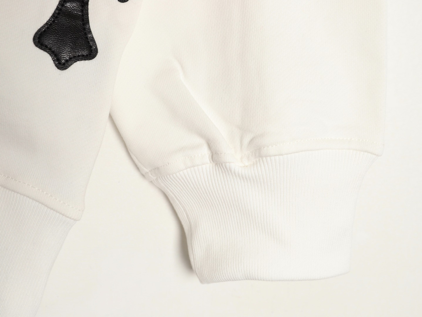 Ch**me He**ts 25fw hoodies