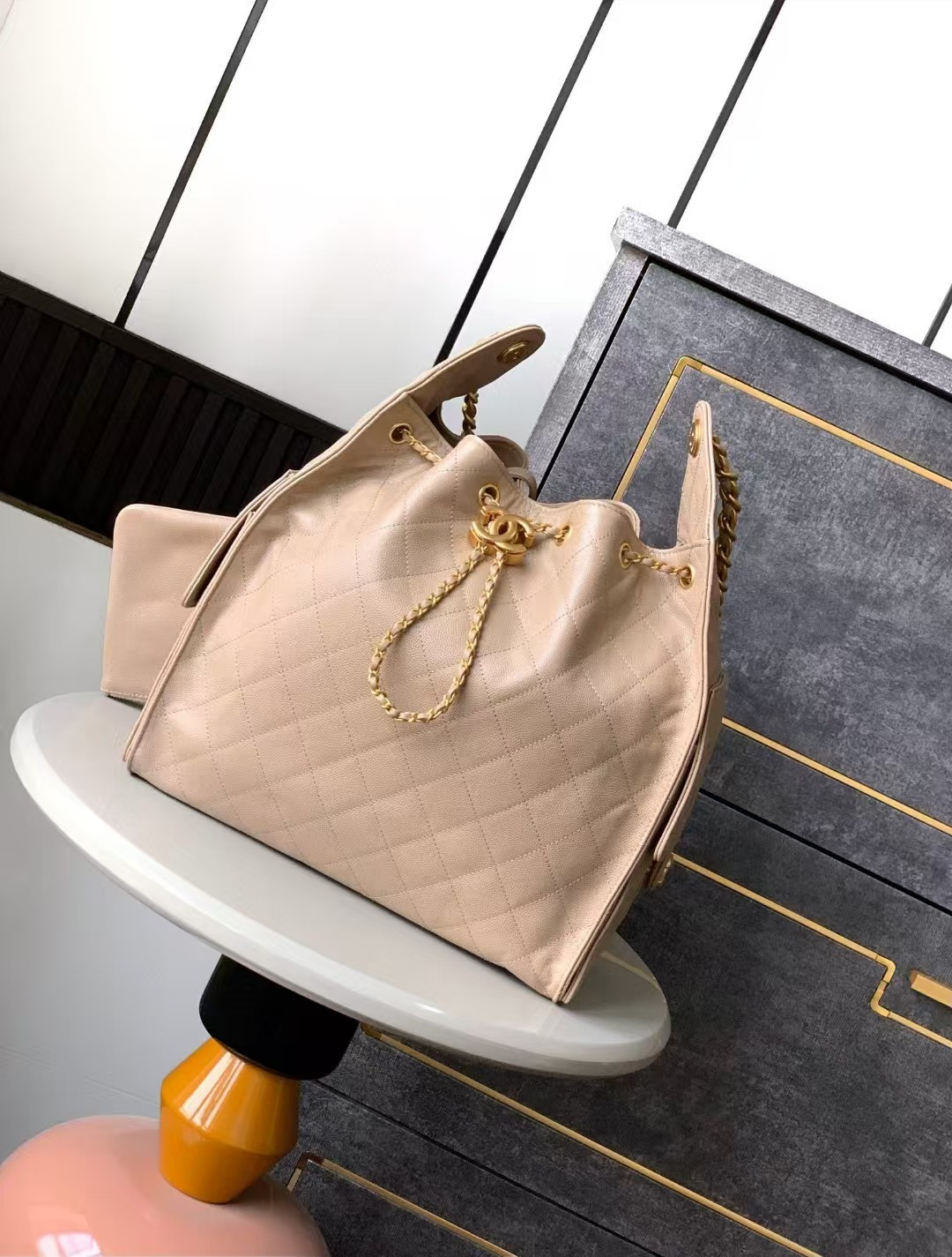 Ch*el 25c bucket bag 40x30x15cm