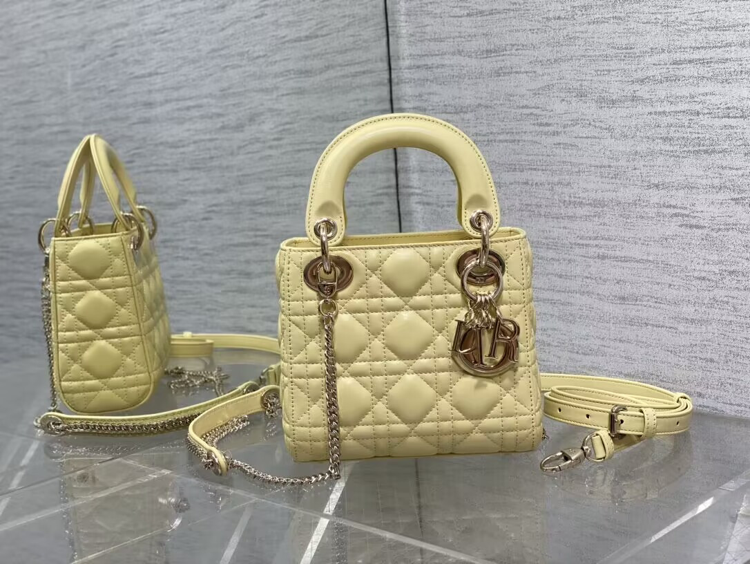 D*or classic lady 17×7×15cm