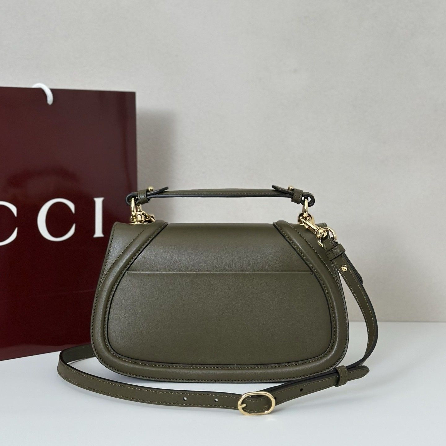 G*u*i blondie medium top handle bag 27x17x7cm