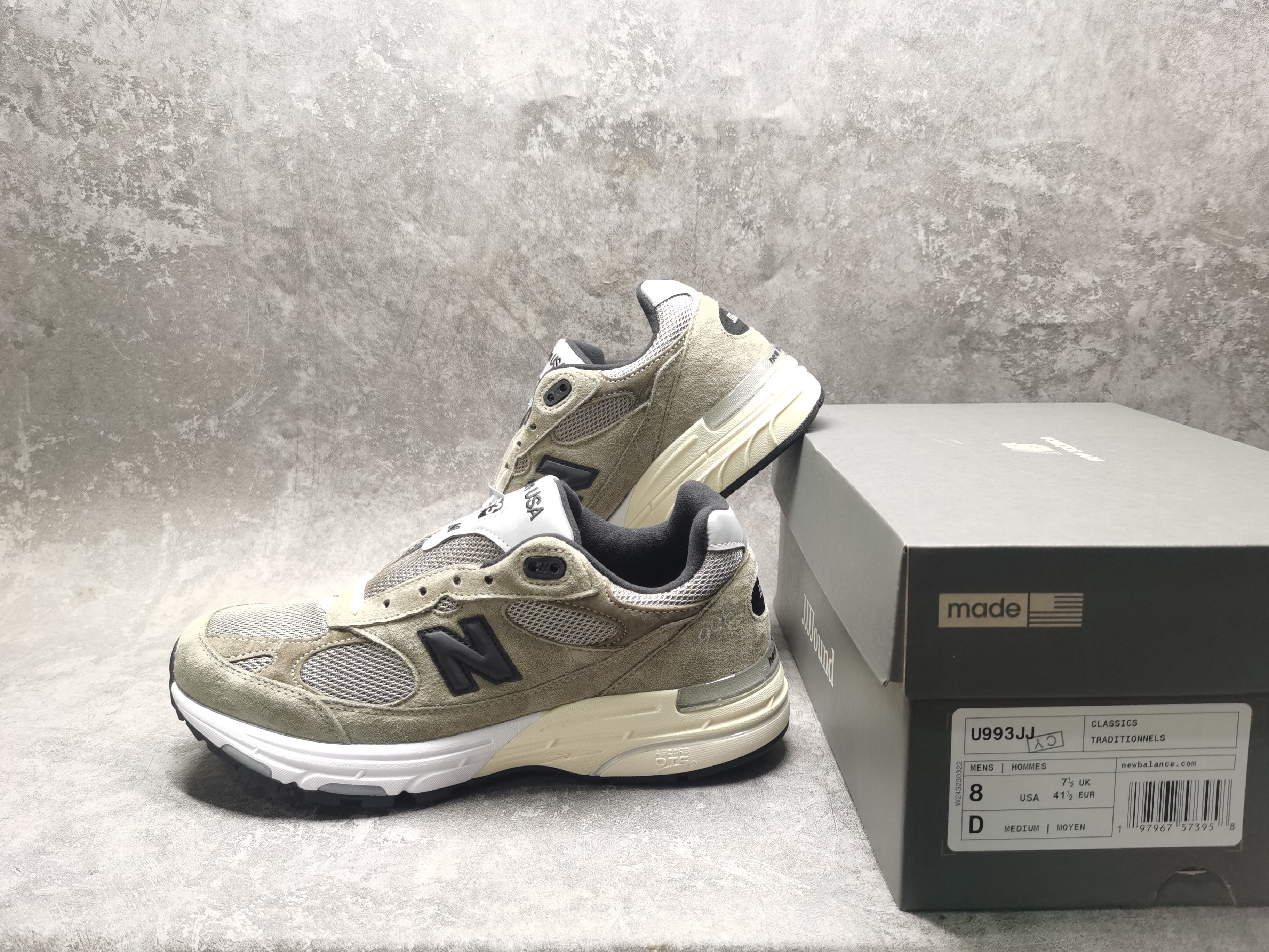 UA New Balance 993