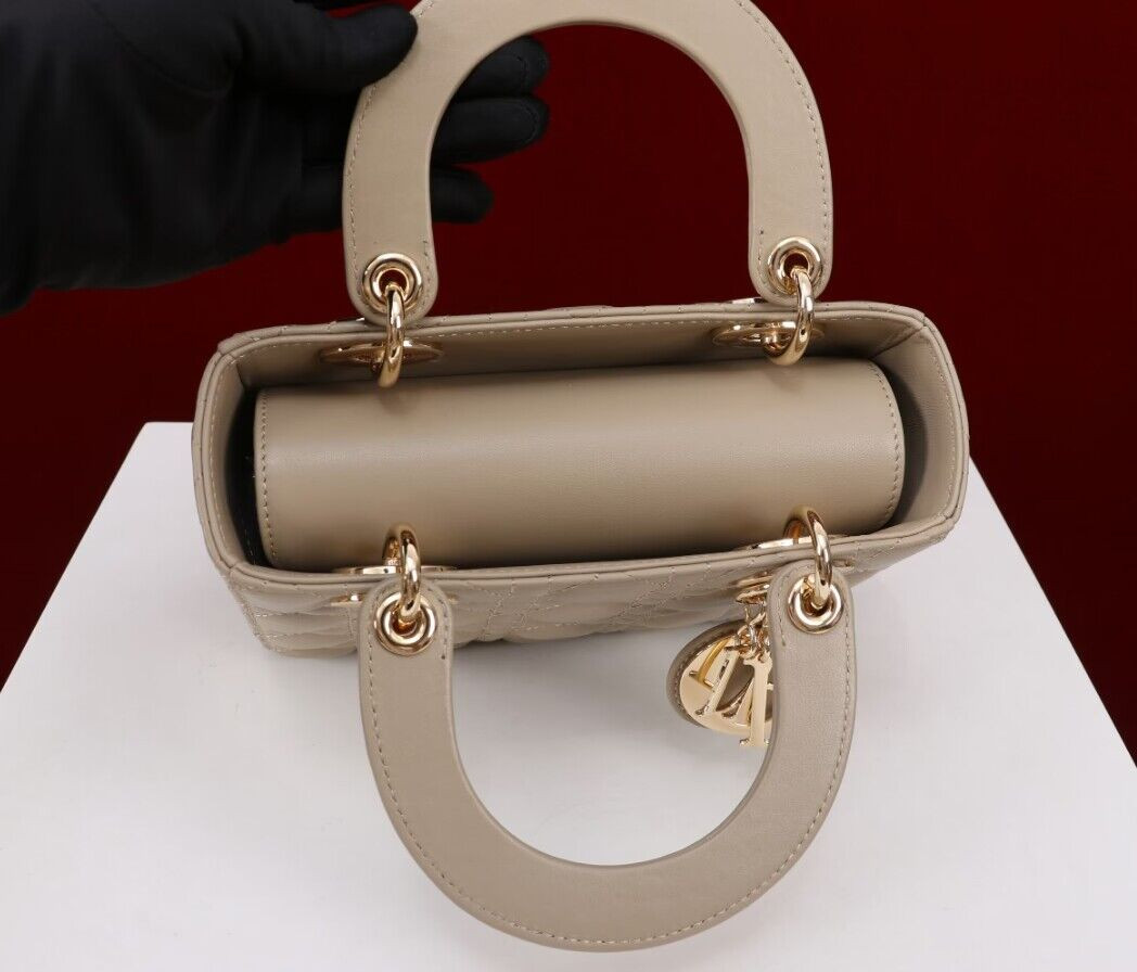 small lady D*or my abcD*or bag sand colored 20 x 17 x 8 cm