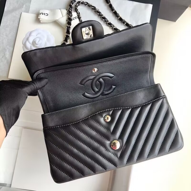 Ch*el flap bag 25cm
