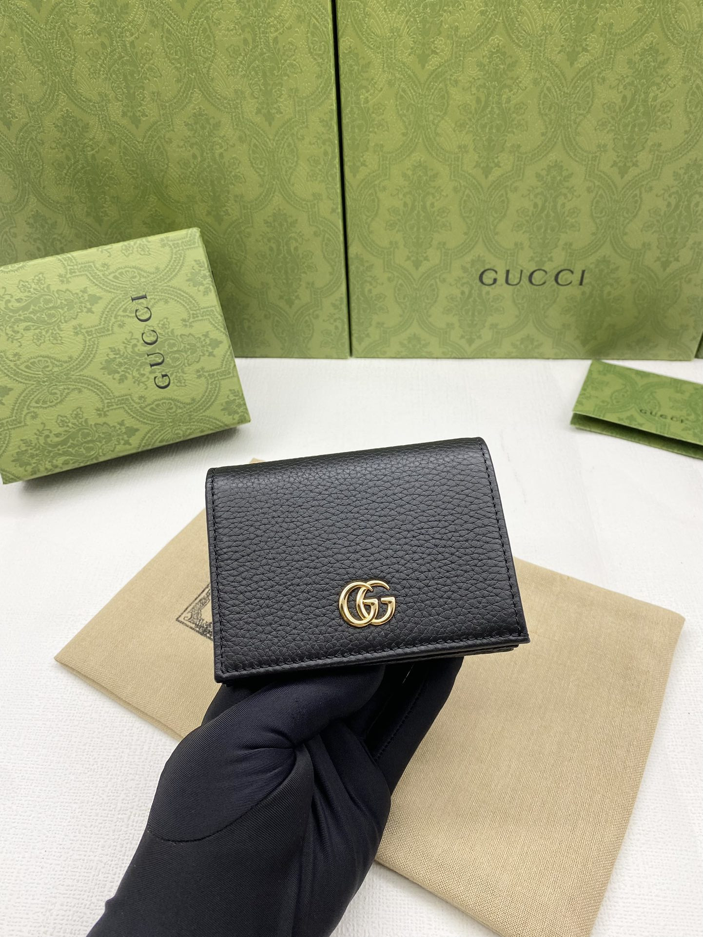 G*u*i huhu card wallet 11x8.5x3cm