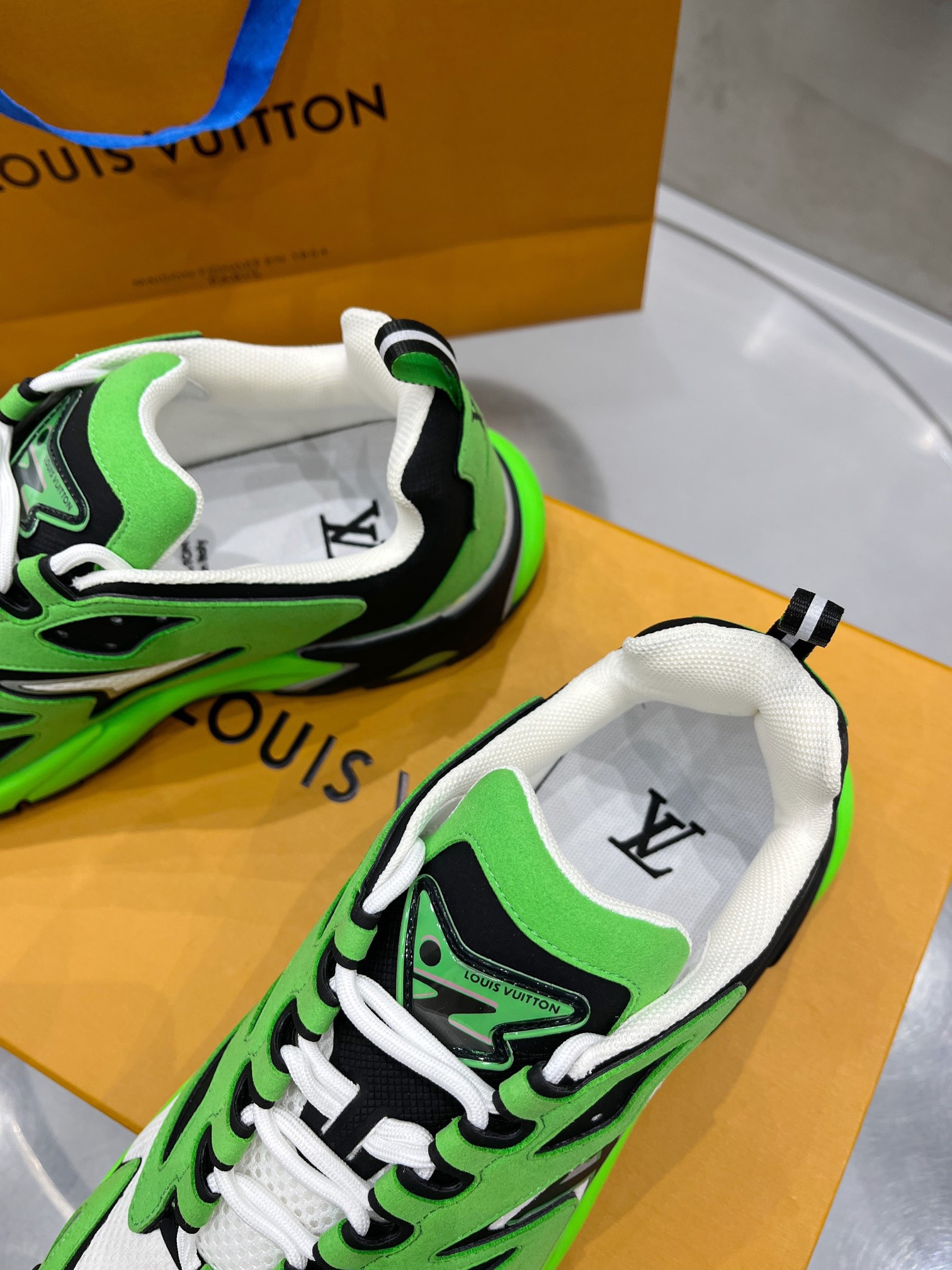 LV Runner Tatic Green