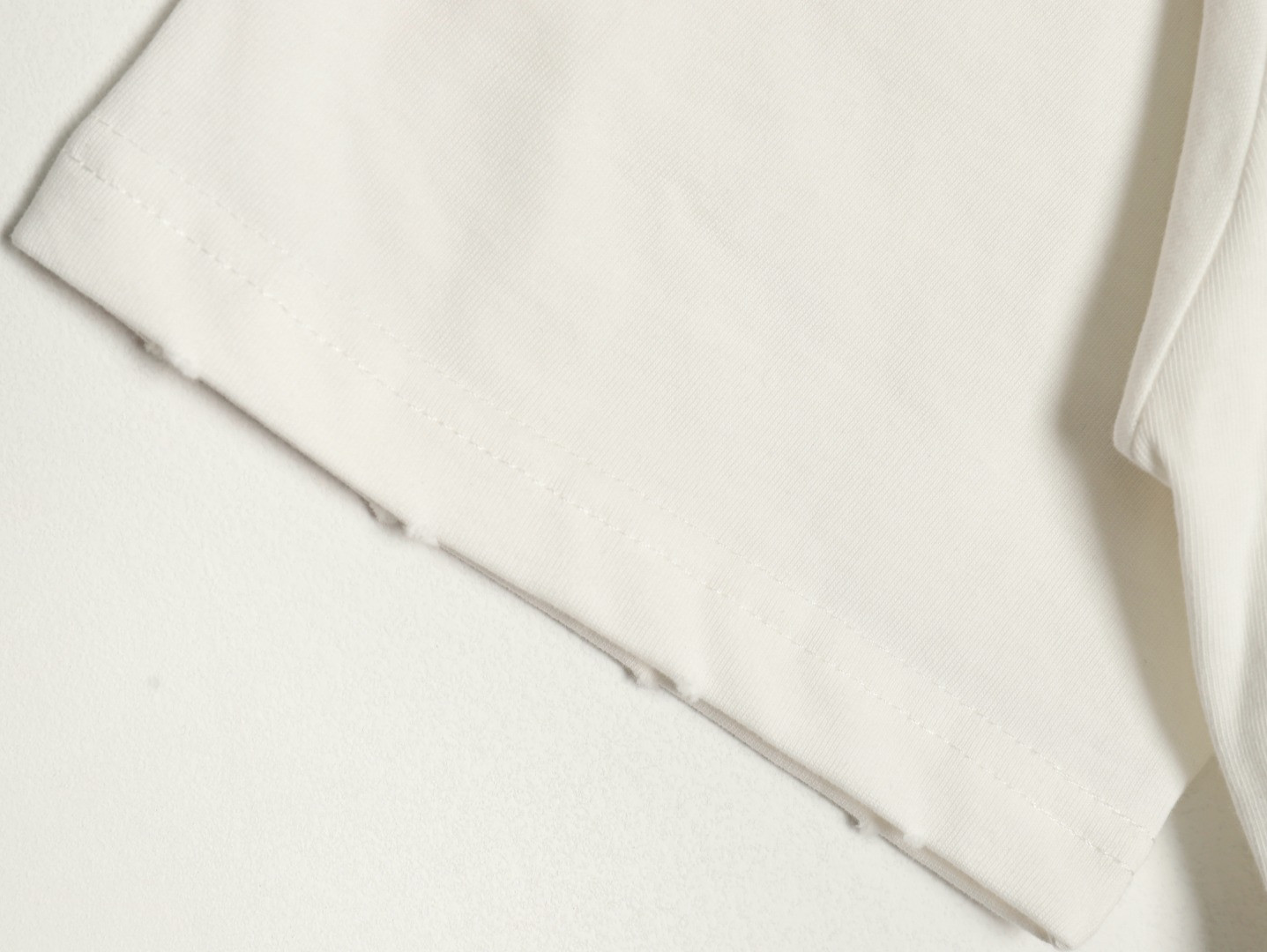 ALO 25SS Short-sleeved T-shirt