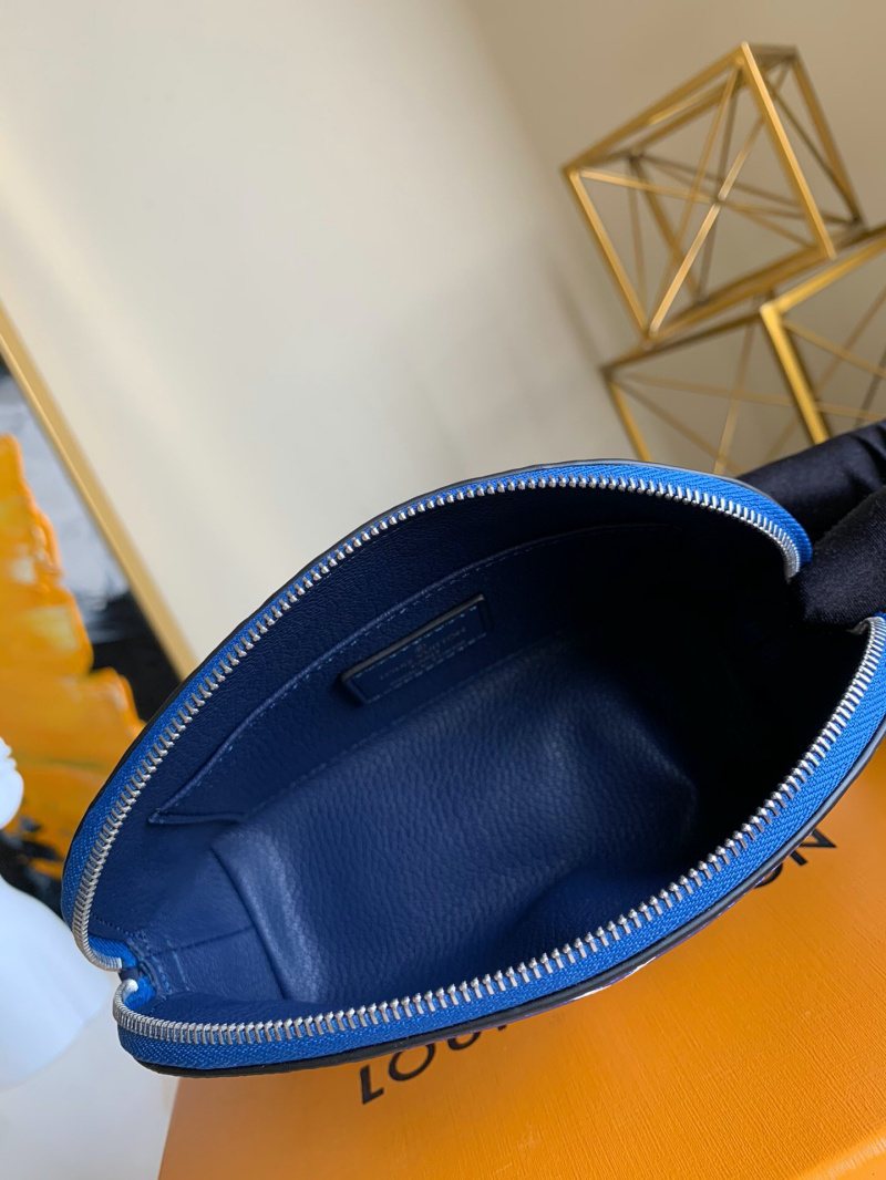 LV ESCALE POCHETTE COSMETIQUE M69138
