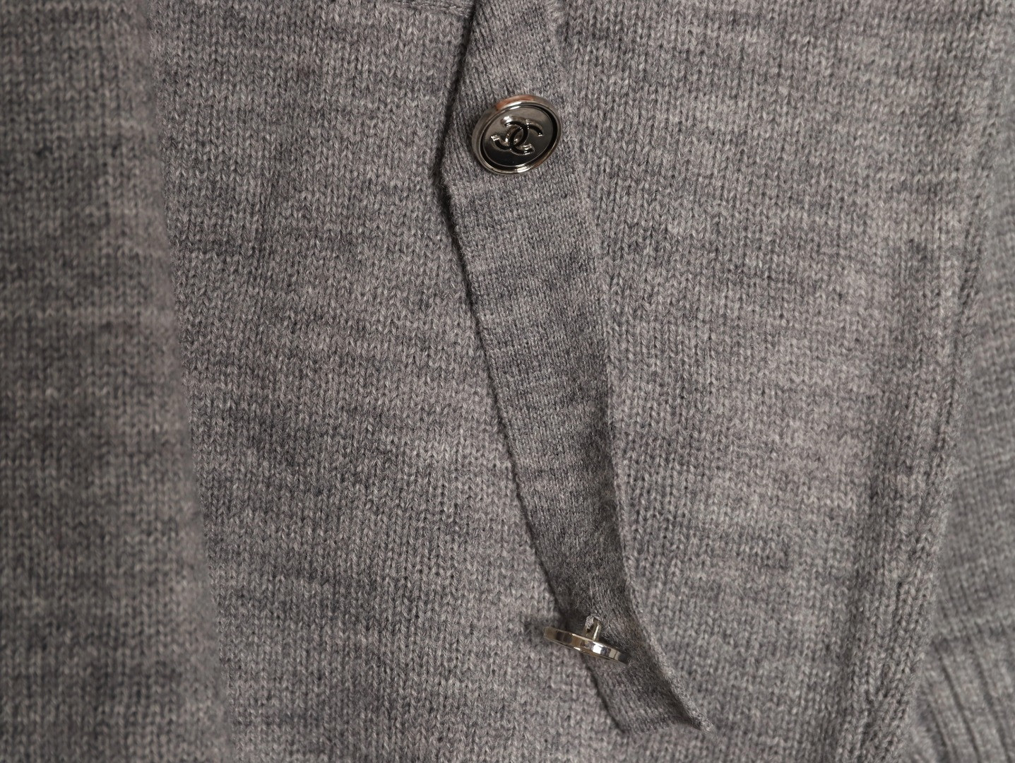 Ch*el knitting cardigan