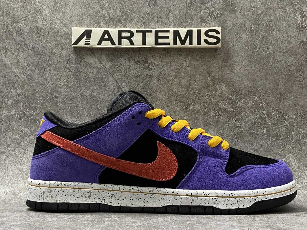 Nike SB Dunk Low “ACG Terra”