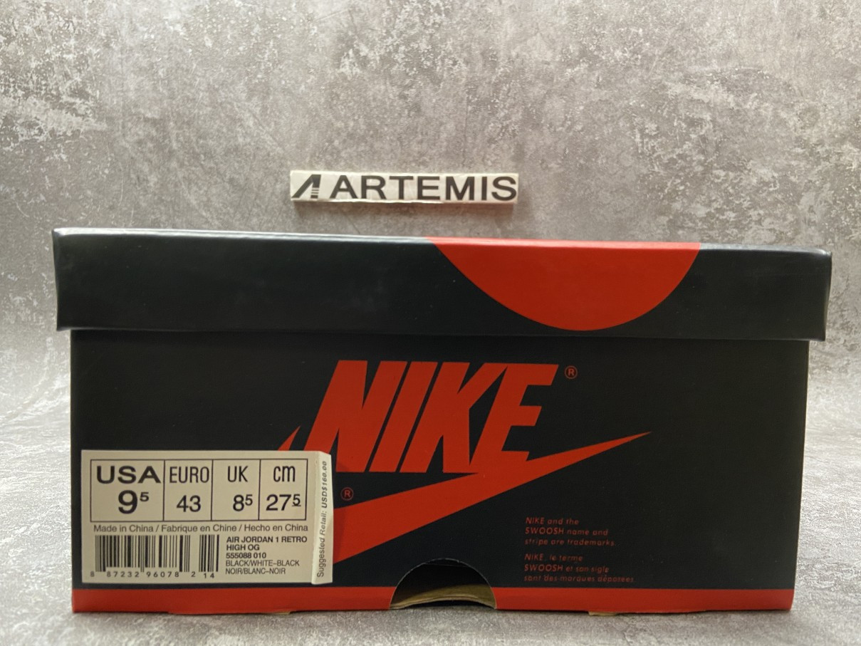 Air Jordan 1 Retro High Black White