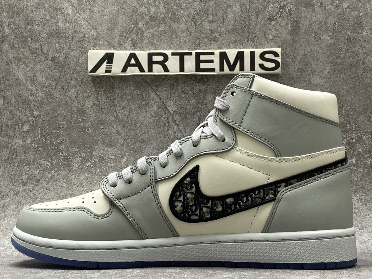 air jordan 1 retro high D*or (blue box version)