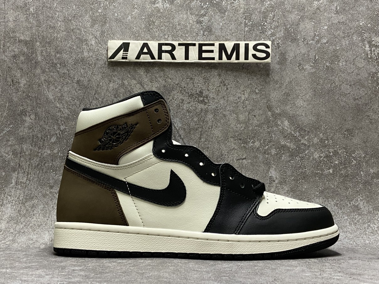 Air Jordan 1 Retro High Dark Mocha