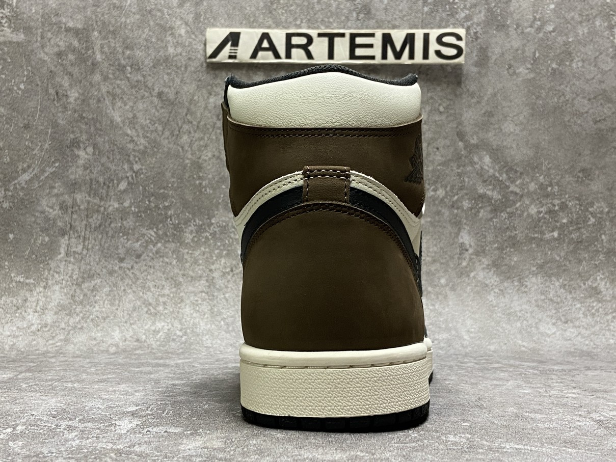 Air Jordan 1 Retro High Dark Mocha