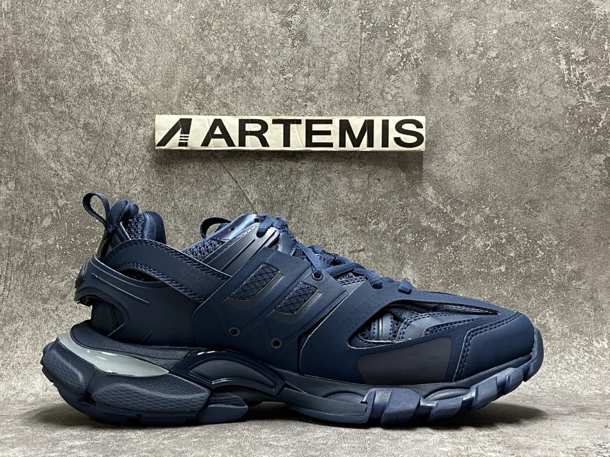 Balenciga Track Blue Pearl With Led Light