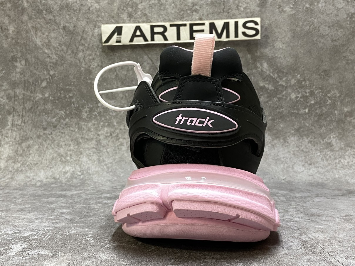 Balenciga Track Black Pink With Led Light