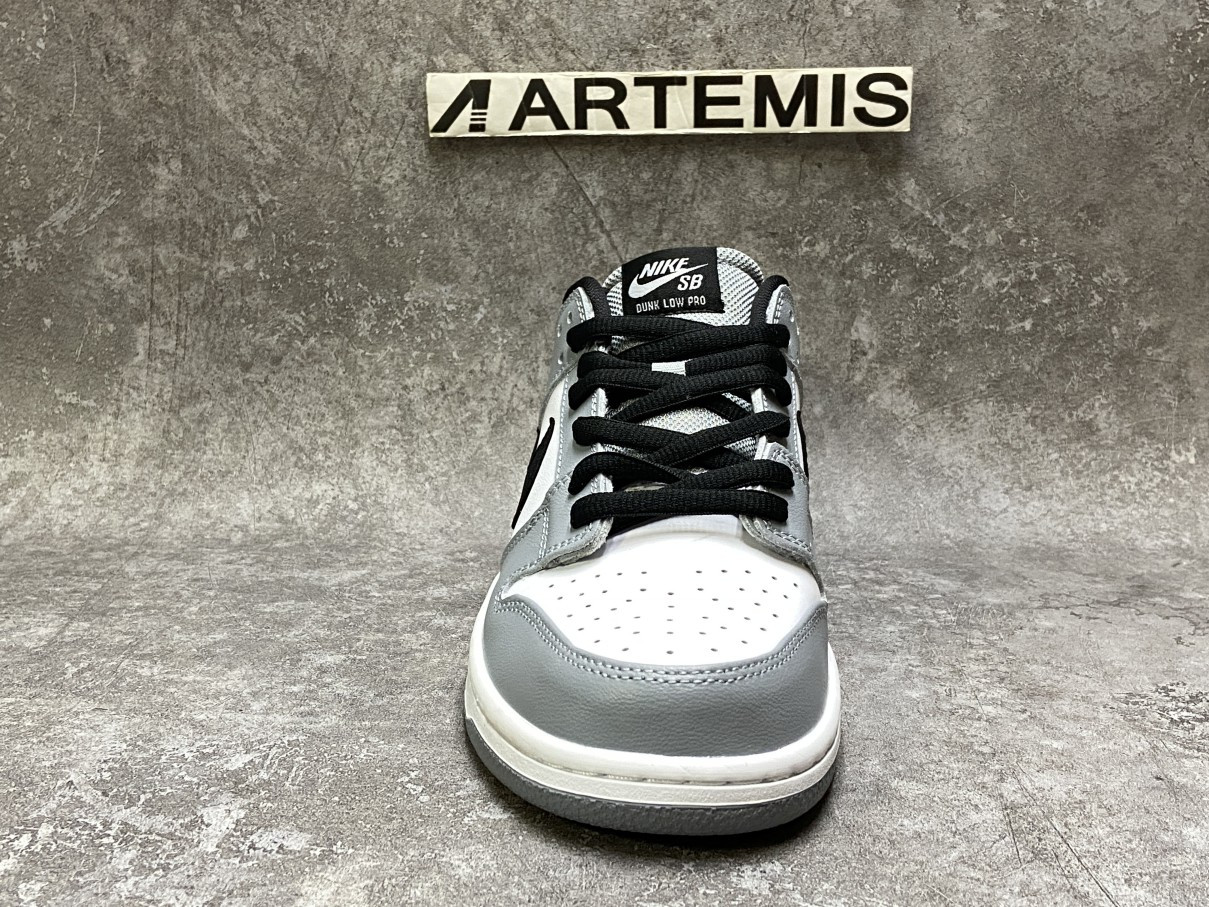 Nike SB Dunk Low Pro"Light Smoke Grey"